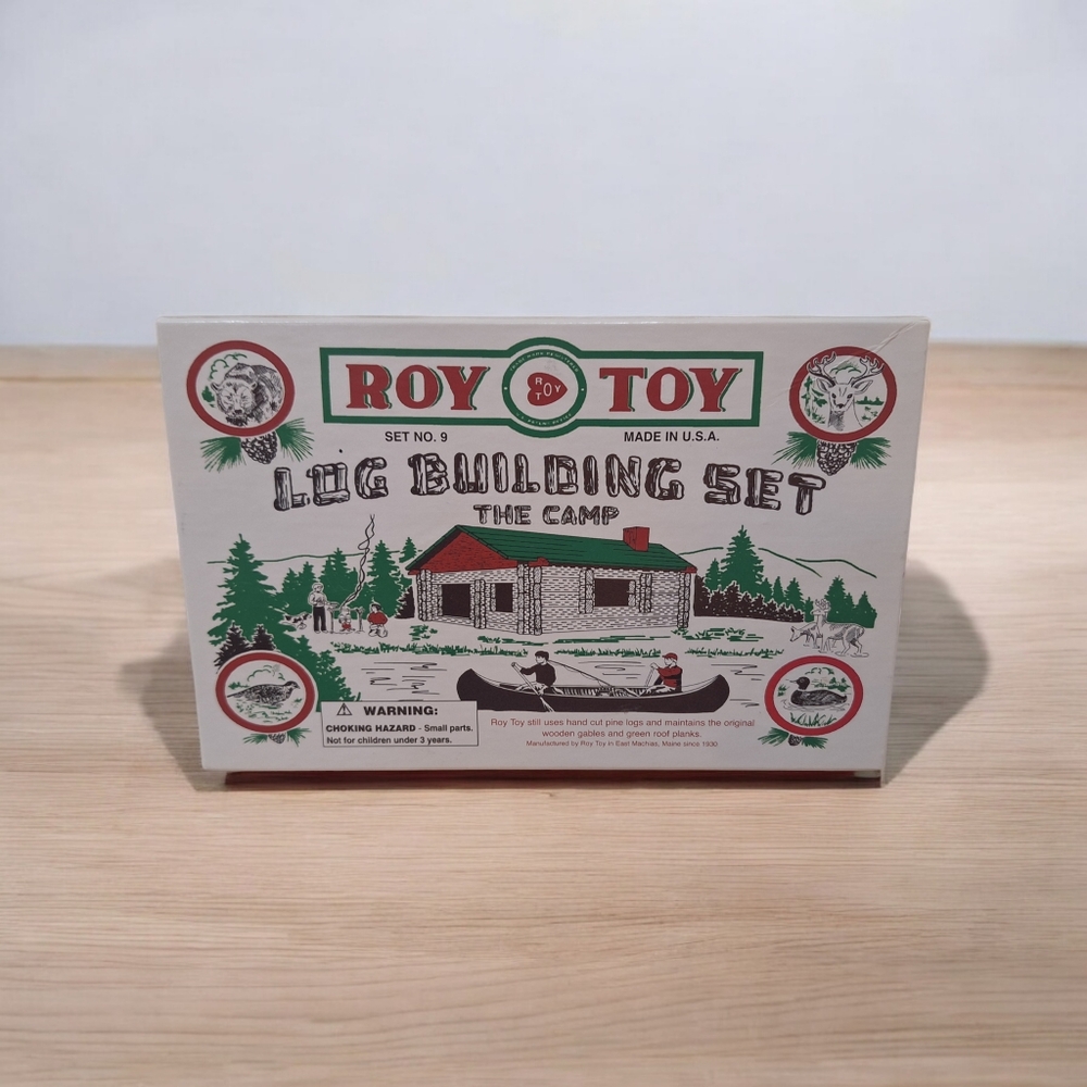 Roy Toy Log Building Set No. 9 THE CAMP Mini Hand Carved Pine 37 Piece Set EUC
